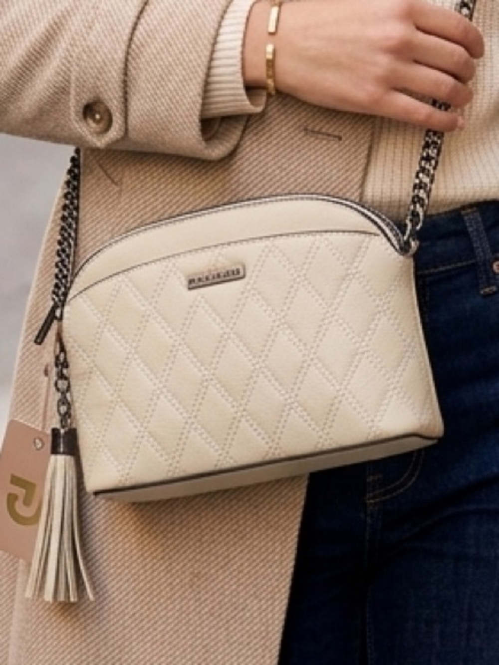 Cream Quilted Crossbody Bag by fashion dazzle new w tags perfect